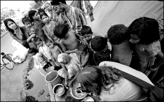 documentaryphotographyphotojournalismworkshopzoriah2010022100191