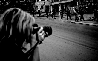 zoriahugandaphotographyworkshops201102180267
