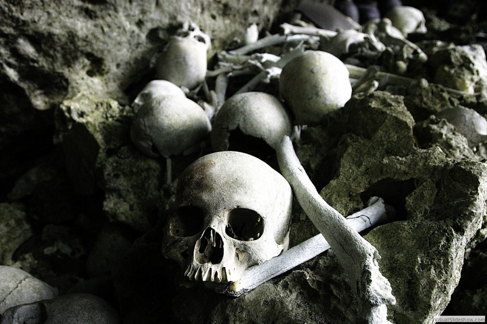 0013_zoriah-photojournalist-war-photographer_zoriah_photojournalist_photographer_japan_skull_burial_grave_graveyard