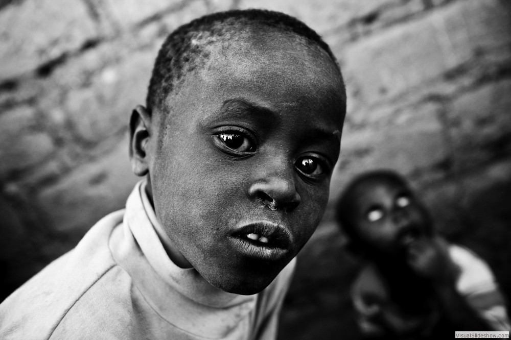 0131_zoriah-photojournalist-war-photographer_zoriah_photojournalist_war_photographer-kenya_20090113_4328